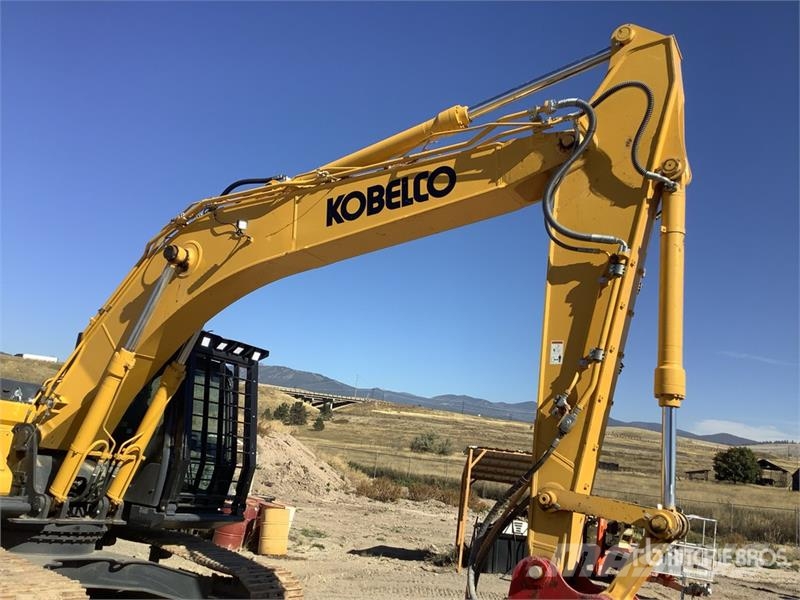 Kobelco SK260LC-11 Roadbuilder Tracked Excavator Crawler excavators