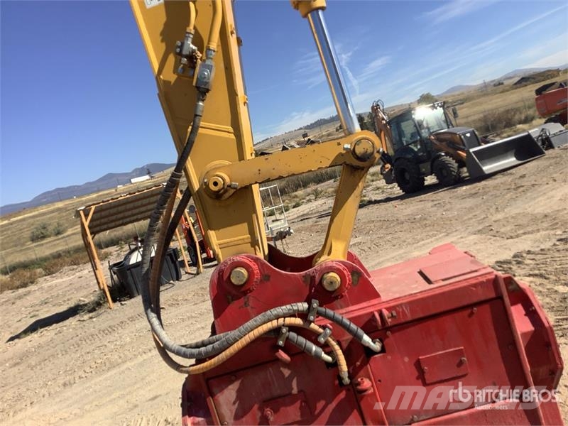 Kobelco SK260LC-11 Roadbuilder Tracked Excavator Crawler excavators