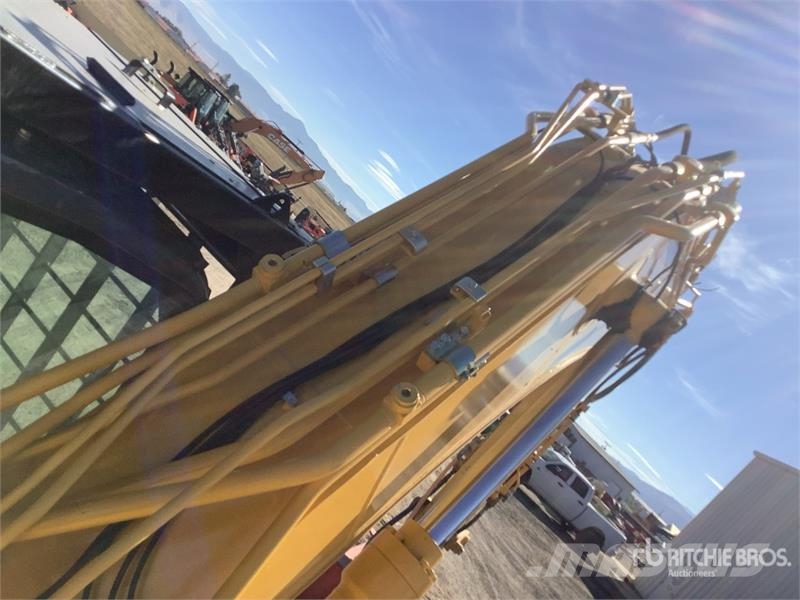 Kobelco SK260LC-11 Roadbuilder Tracked Excavator Crawler excavators