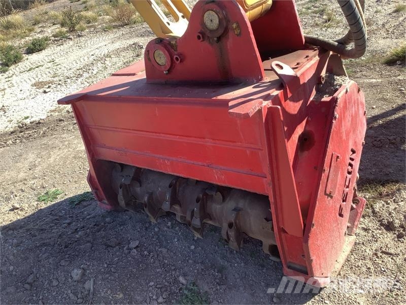 Kobelco SK260LC-11 Roadbuilder Tracked Excavator Crawler excavators