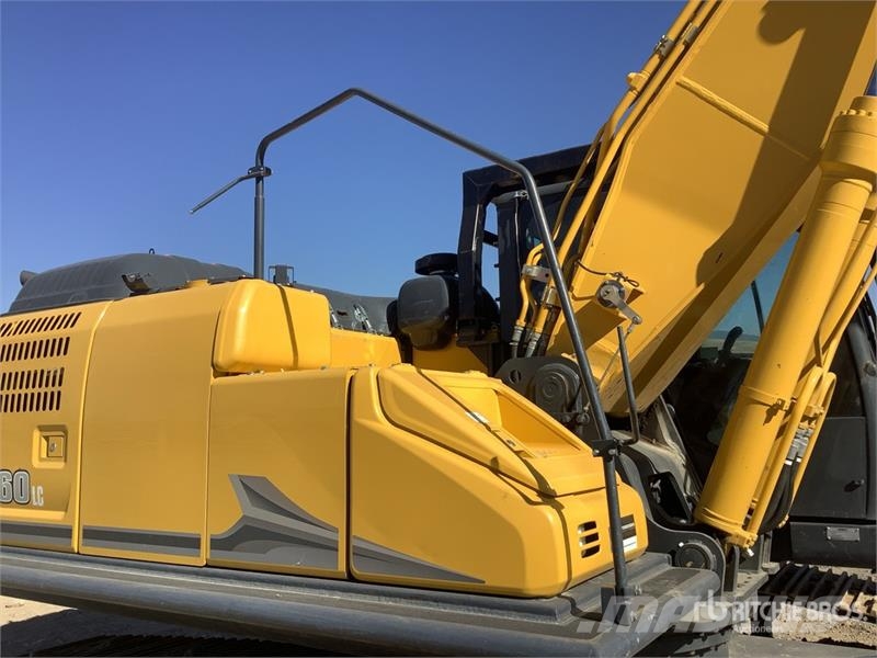 Kobelco SK260LC-11 Roadbuilder Tracked Excavator Crawler excavators