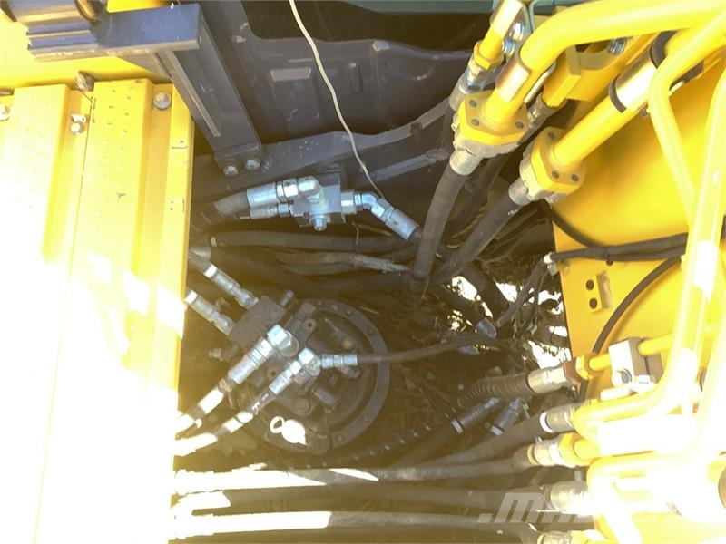 Kobelco SK260LC-11 Roadbuilder Tracked Excavator Crawler excavators