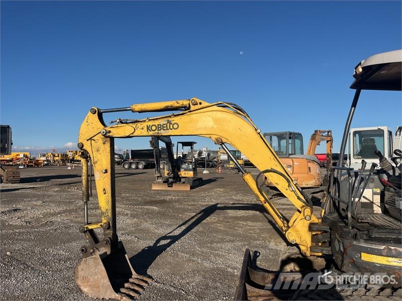 Kobelco SK35SR-3 Miniexcavadoras