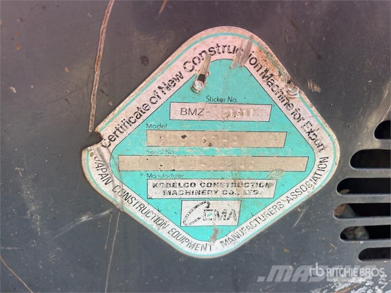 Kobelco SK35SR-3 Miniexcavadoras