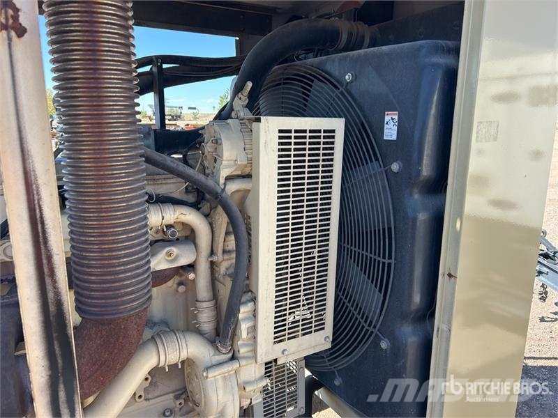 Kohler 250RZD 255 kW Skid-Mounted Generator Set Dizelski agregati