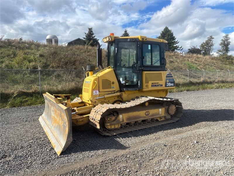 Komatsu D39PX-22 ブルドーザー