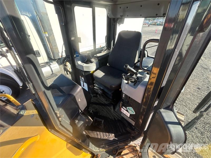 Komatsu D39PX-22 Bulldozer