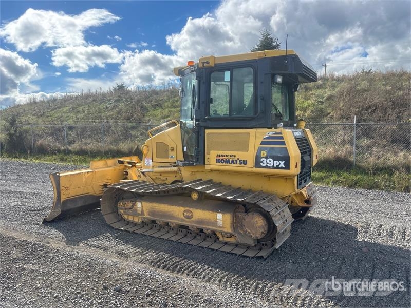 Komatsu D39PX-22 ブルドーザー