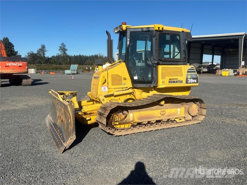 Komatsu D39PX-22 Bulldozer