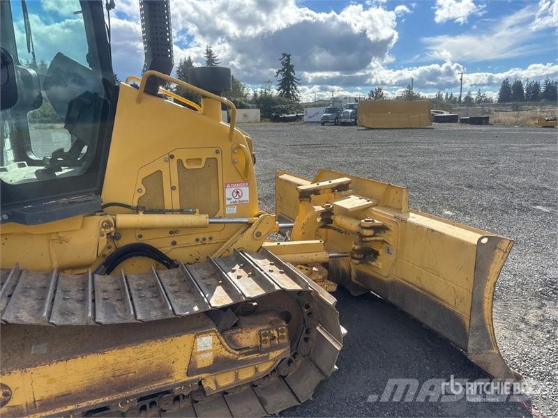 Komatsu D39PX-22 ブルドーザー