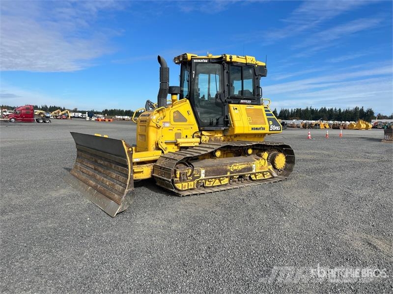Komatsu D51PXi-24 Crawler Dozer Pásové dozéry