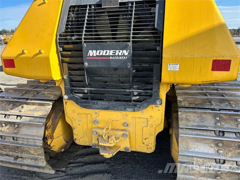 Komatsu D51PXi-24 Crawler Dozer Pásové dozéry
