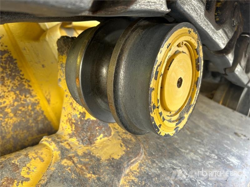 Komatsu D51PXi-24 Crawler Dozer Pásové dozéry