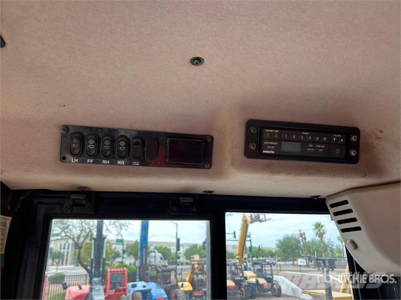 Komatsu D61PX Гусеничные бульдозеры