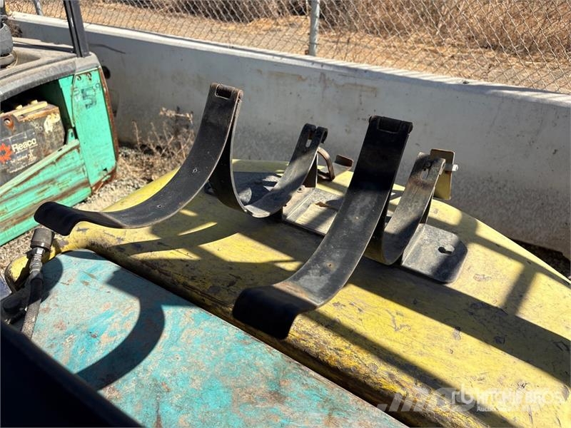 Komatsu FG30C-12 6000 lb Forklift Empilhadores - Outros
