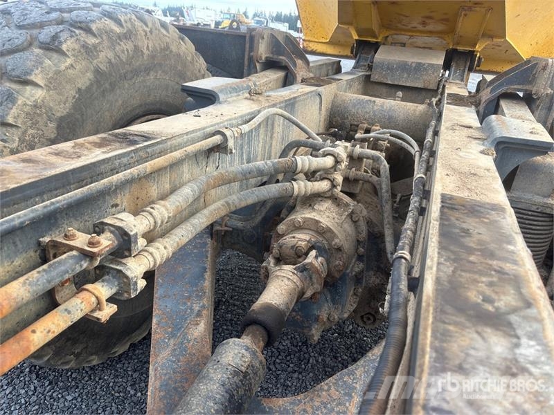 Komatsu HM300-2 Articulated Dump Truck Zglobni damperi