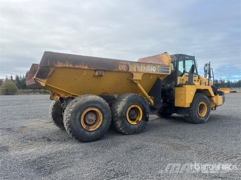 Komatsu HM300-2 Articulated Dump Truck Zglobni damperi