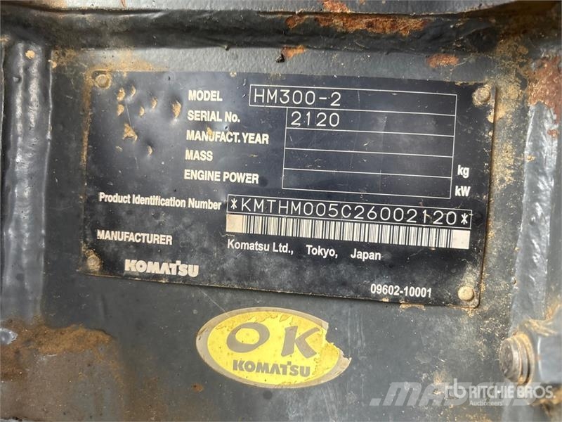 Komatsu HM300-2 Articulated Dump Truck Zglobni damperi