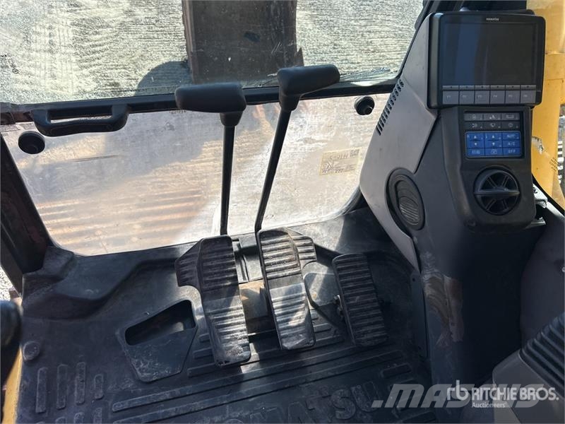 Komatsu PC 490 LC-10 Tracked Excavator Gravemaskiner på larvebånd