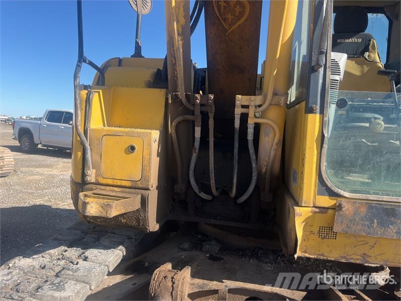 Komatsu PC138LC-10 حفارات زحافة