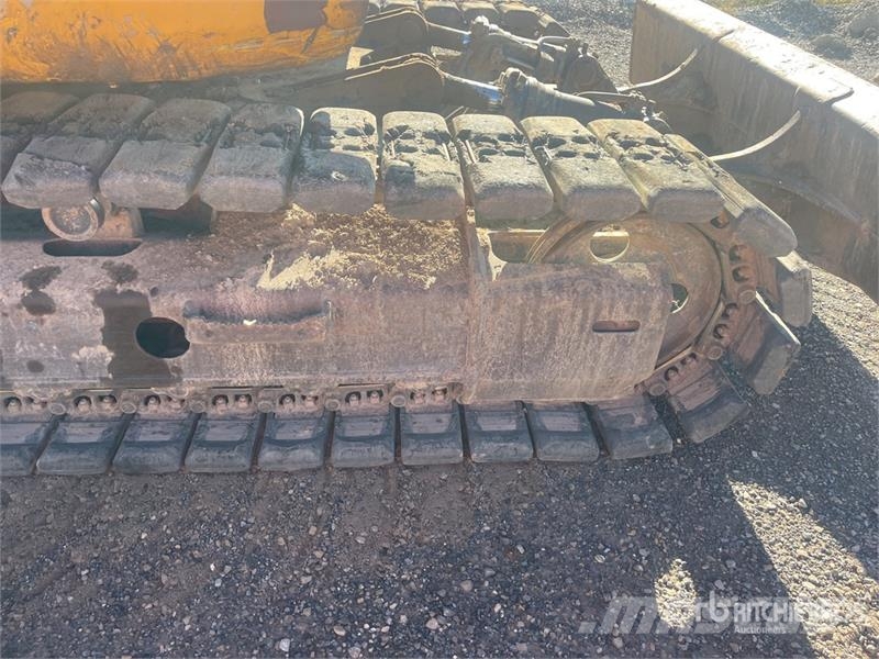Komatsu PC138LC-10 حفارات زحافة