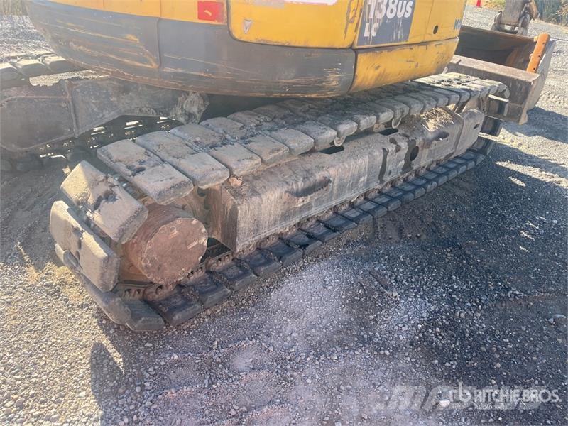 Komatsu PC138LC-10 حفارات زحافة