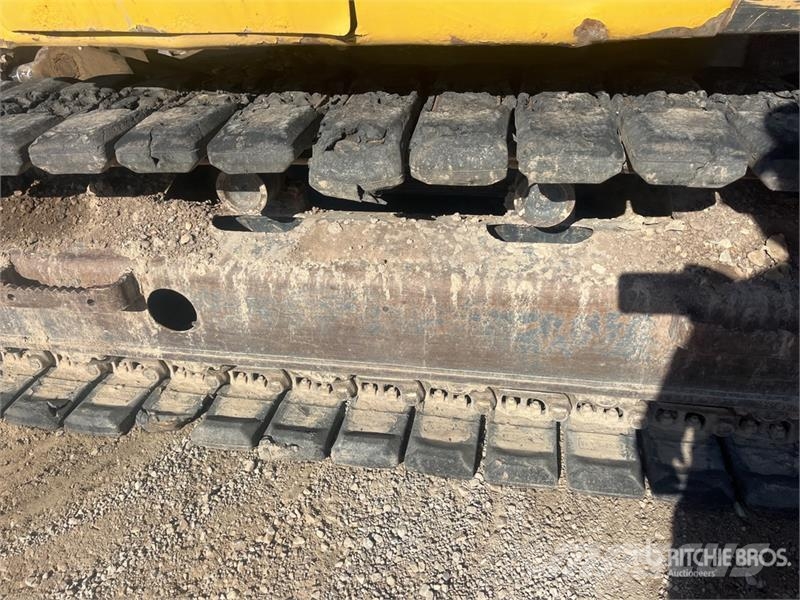 Komatsu PC138LC-10 حفارات زحافة