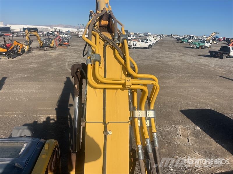 Komatsu PC138USLC-10 Tracked Excavator Paletli ekskavatörler