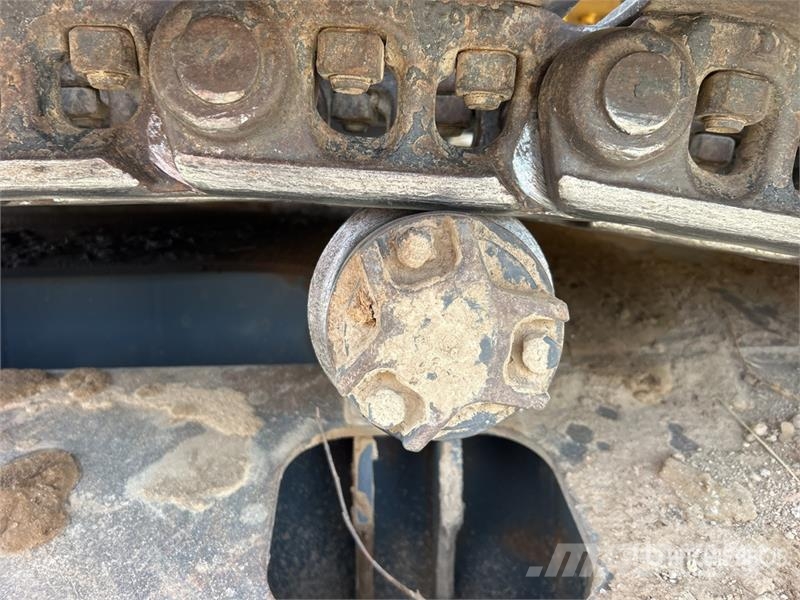Komatsu PC170LC-10 Tracked Excavator Crawler excavators
