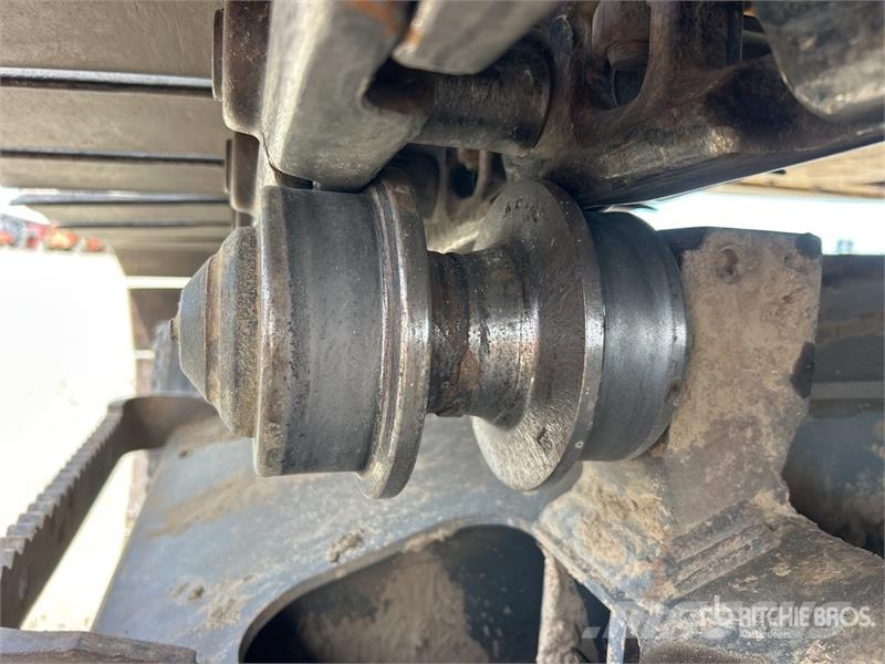 Komatsu PC170LC-10 Tracked Excavator Crawler excavators