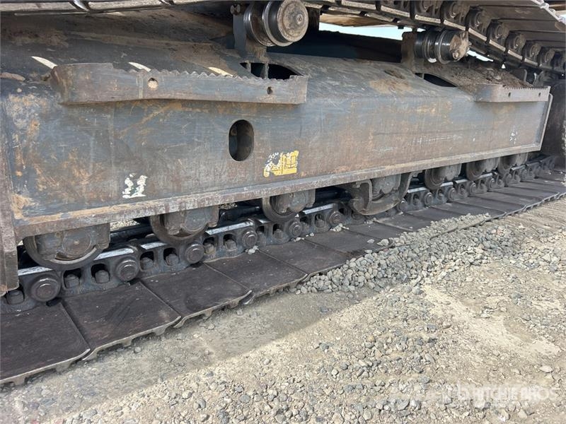 Komatsu PC170LC-10 Tracked Excavator Crawler excavators