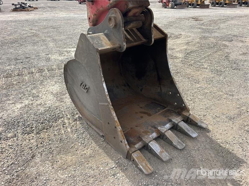 Komatsu PC170LC-10 Tracked Excavator Crawler excavators