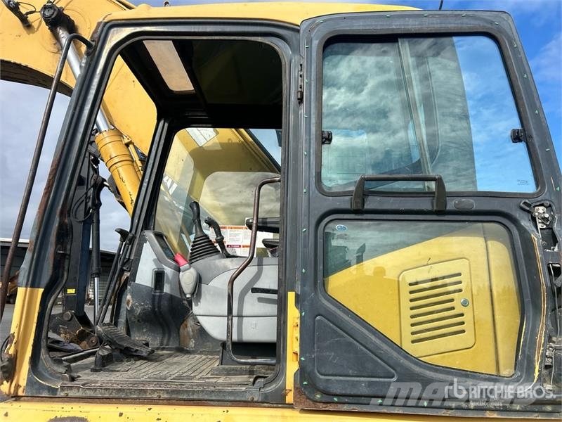 Komatsu PC200-LC-7 Tracked Excavator Pásová rýpadla