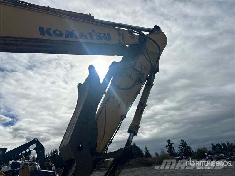 Komatsu PC200-LC-7 Tracked Excavator Pásová rýpadla