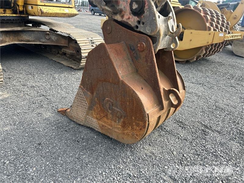 Komatsu PC200LC-7 Tracked Excavator Excavadoras de cadenas