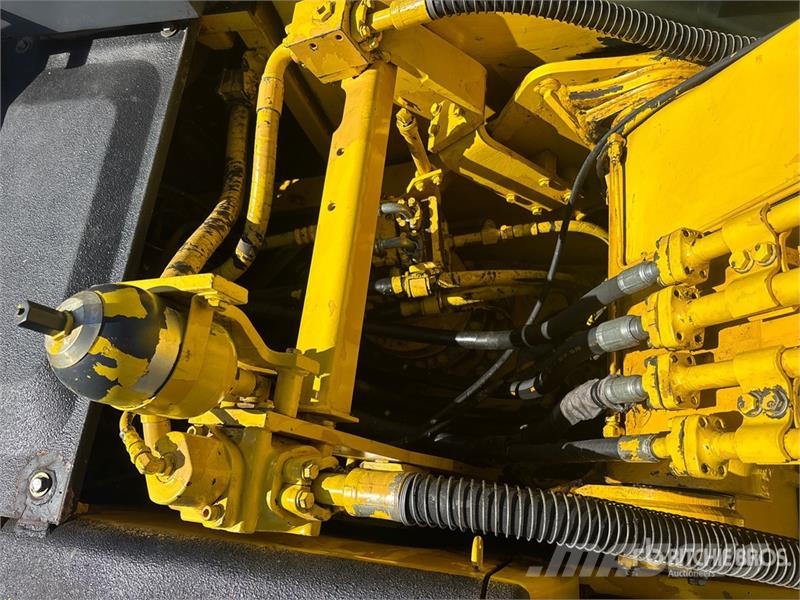 Komatsu PC200LC-7 Tracked Excavator Gravemaskiner på larvebånd