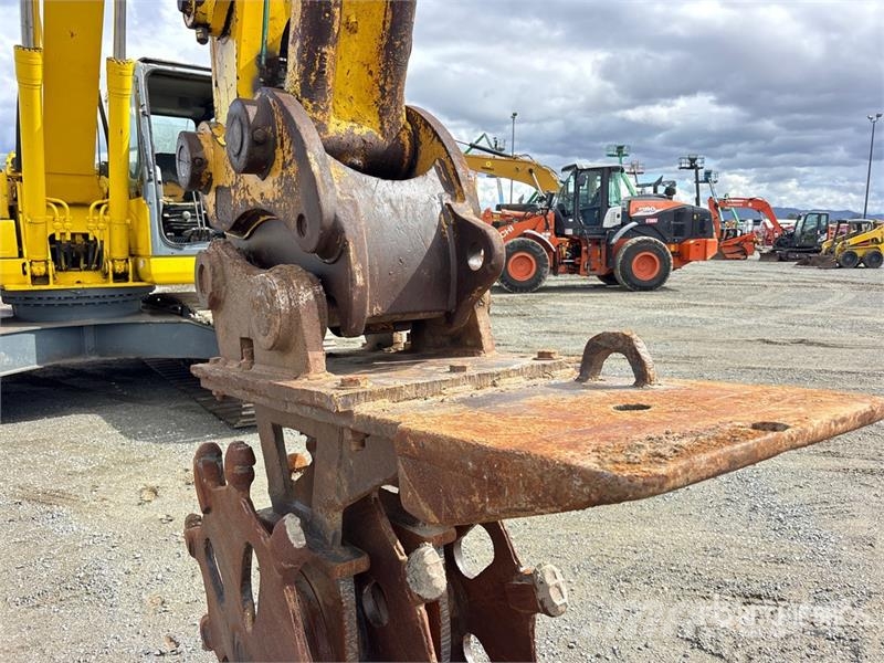 Komatsu PC200LC-7 Tracked Excavator Pásová rýpadla