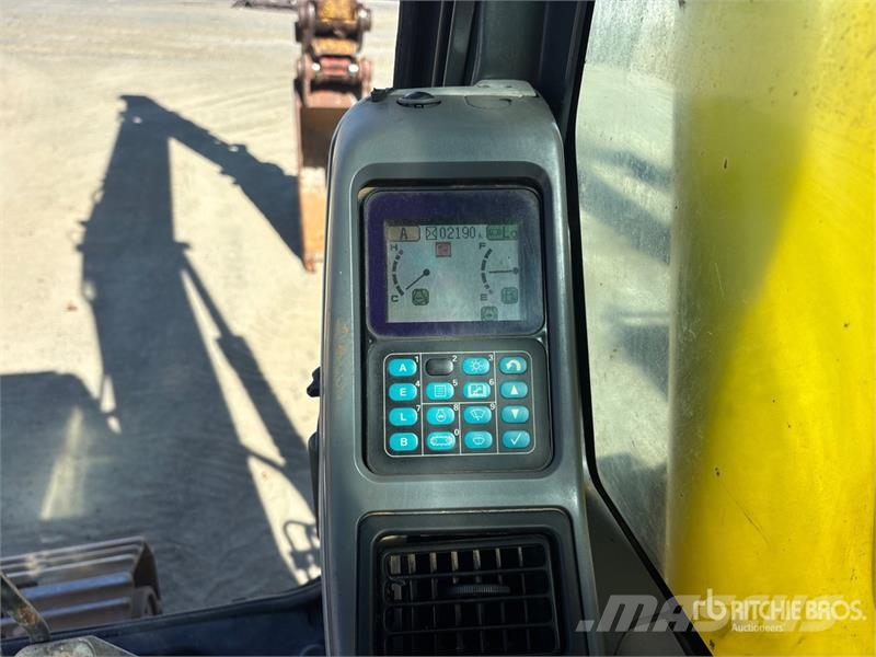 Komatsu PC200LC-7 Tracked Excavator Gravemaskiner på larvebånd