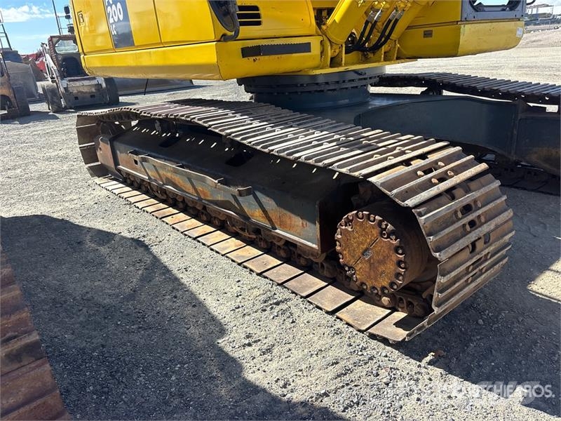 Komatsu PC200LC-7 Tracked Excavator Gravemaskiner på larvebånd