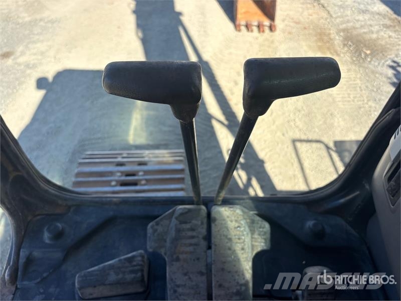 Komatsu PC200LC-7 Tracked Excavator Gravemaskiner på larvebånd