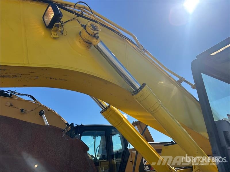 Komatsu PC200LC-7L Tracked Excavator Rupsgraafmachines