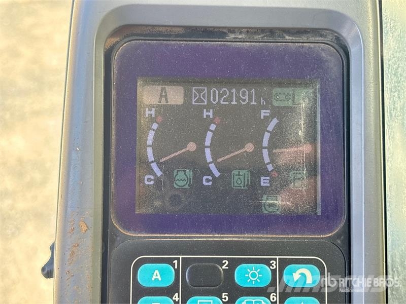 Komatsu PC200LC-7L Tracked Excavator Rupsgraafmachines