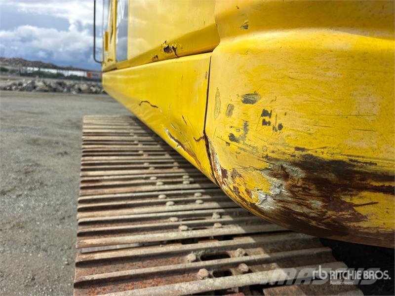 Komatsu PC200LC-7L Tracked Excavator Rupsgraafmachines