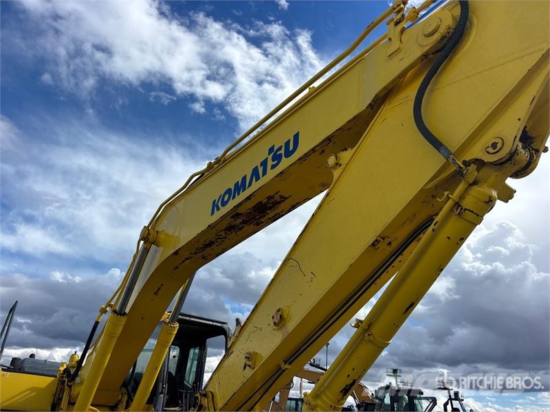 Komatsu PC200LC-7L Tracked Excavator Rupsgraafmachines