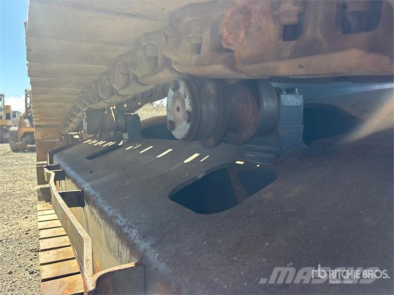 Komatsu PC200LC-7L Tracked Excavator Rupsgraafmachines