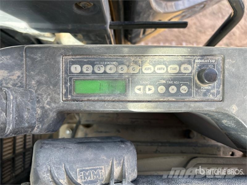 Komatsu PC200LC Tracked Excavator Crawler excavators