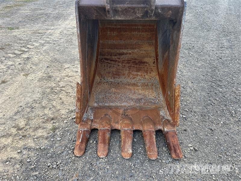 Komatsu PC200LC Tracked Excavator Crawler excavators