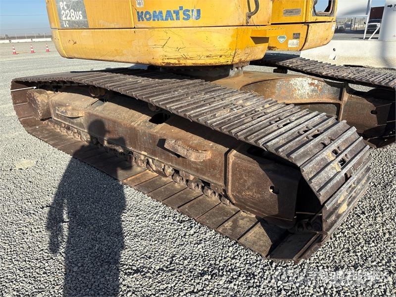 Komatsu PC228USLC-8 Tracked Excavator Lánctalpas kotrók