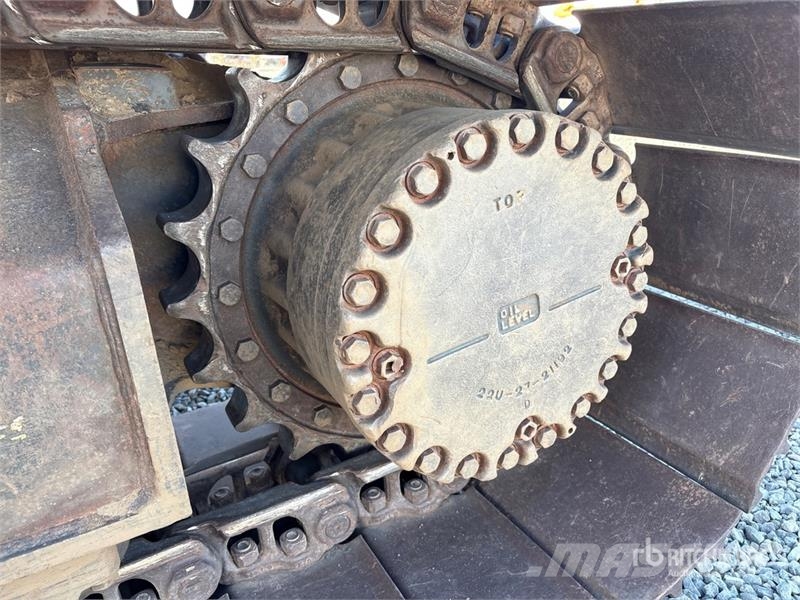 Komatsu PC228USLC-8 Tracked Excavator Lánctalpas kotrók