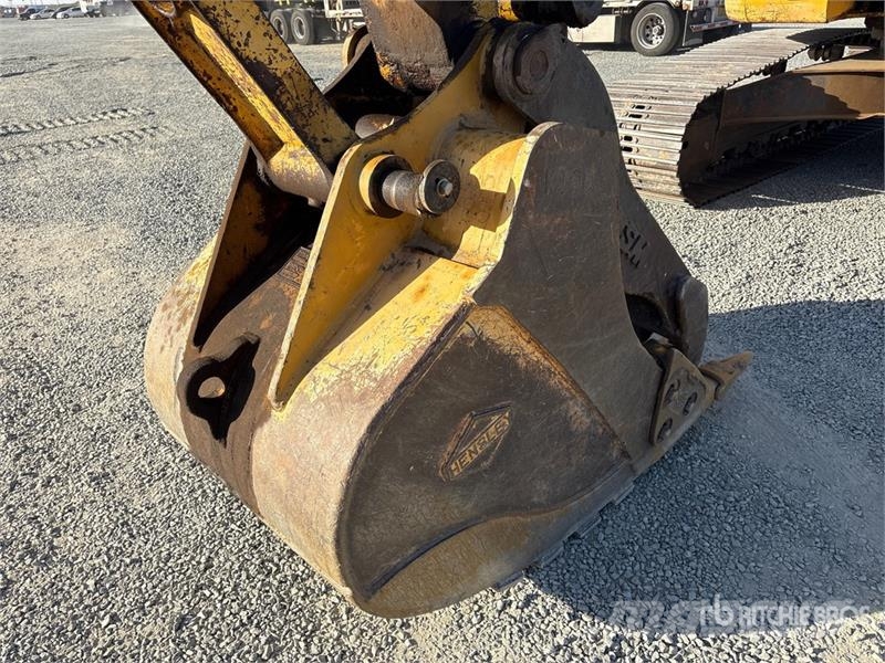 Komatsu PC228USLC-8 Tracked Excavator Lánctalpas kotrók